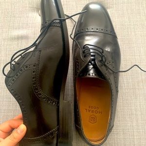 Mens dress shoes